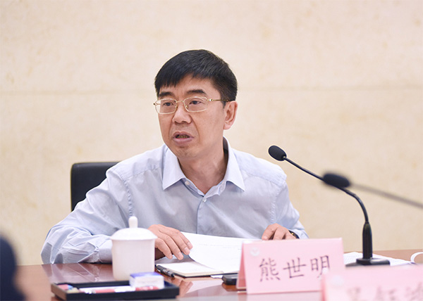 熊世明副局長帶隊(duì)赴西南政法大學(xué)商談重慶律師學(xué)院發(fā)展工作